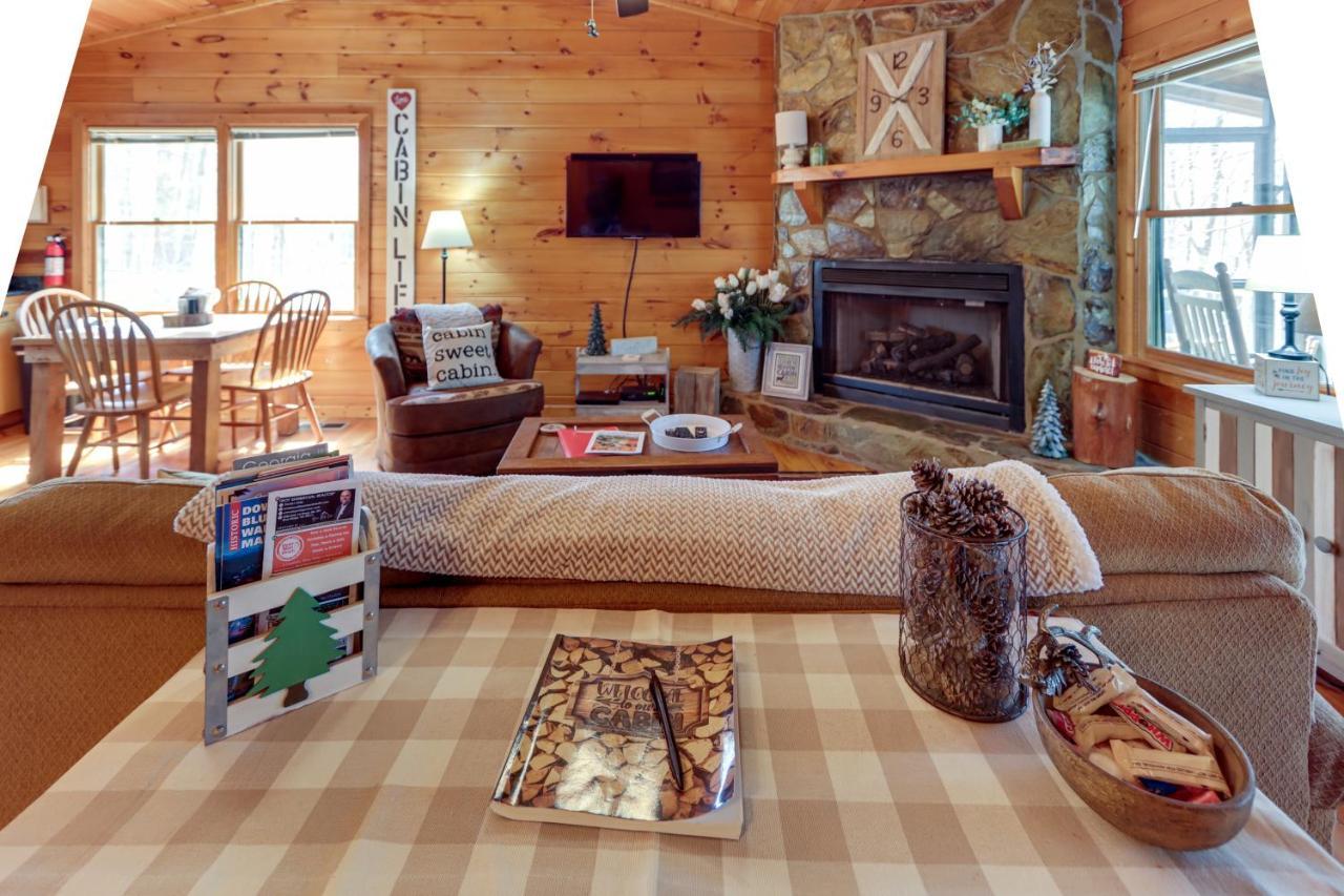 Blue Ridge Cozy Cabin In The Woods With Hot Tub! 外观 照片